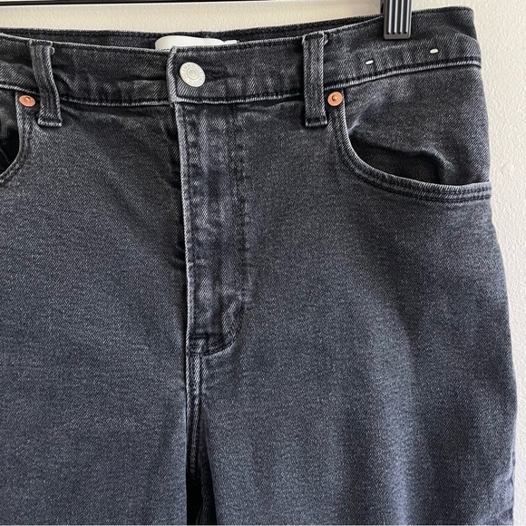 Abercrombie & Fitch Women's The 90's Straight Ultra High-Rise Jean Size 29 - Picture 7 of 13